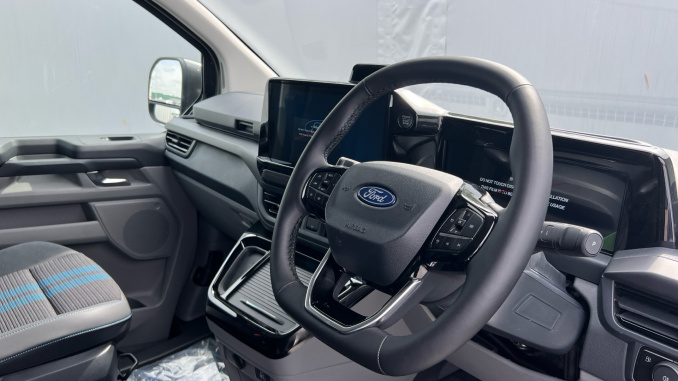 Ford Transit Custom 320 L1 Petrol Fwd 2.5 PHEV 232ps H1 Double Cab Van Sport Auto [NI] - Image 11